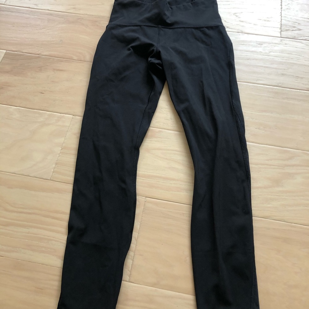lululemon leggings size six